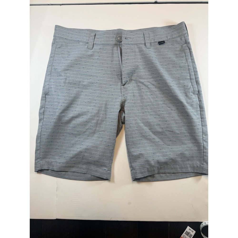 Travis Mathew‎ Golf Shorts Mens 32 Gray Striped Performance Stretch Flat Front